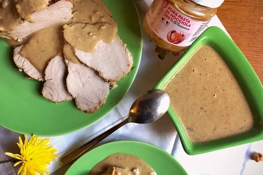 arista servita con pura pasta di nocciola 100%