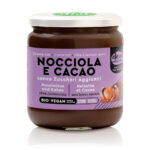 Crema spalmabile vegan con nocciola e cacao senza zuccheri aggiunti